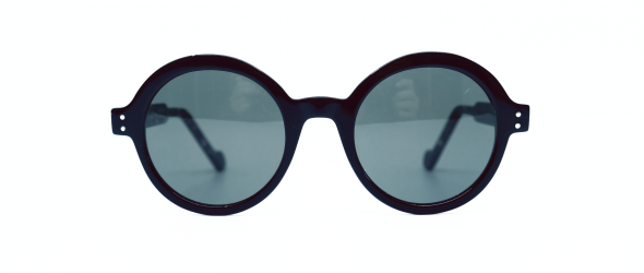 manou reglisse fume solaire face